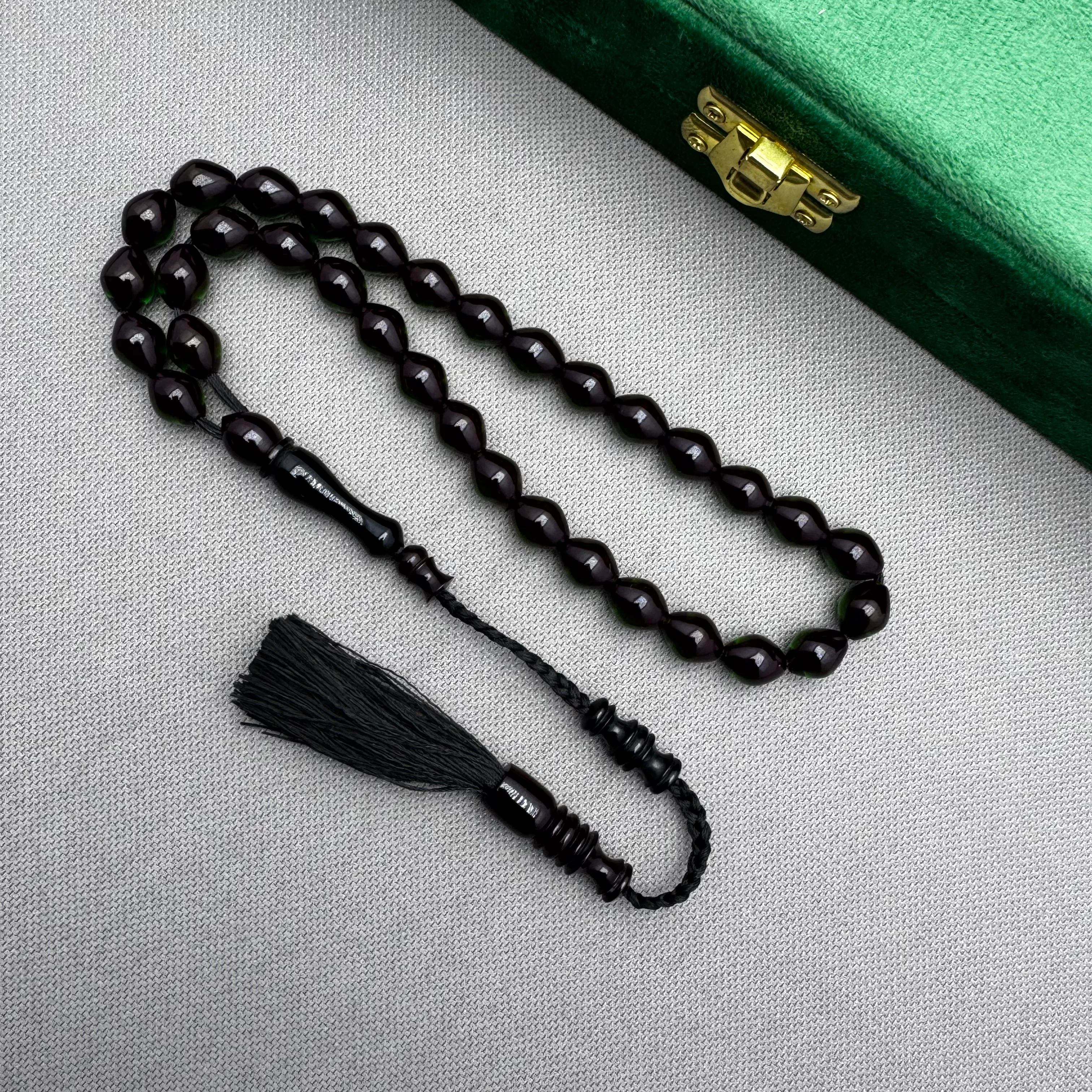 Püsküllü Havşa Delim Sıkma Kehribar Tespih